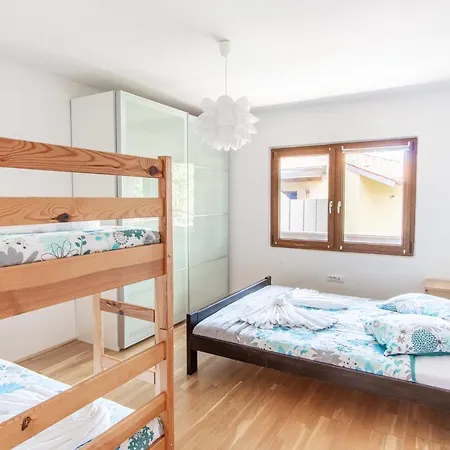 Hermes Art * Dutovlje