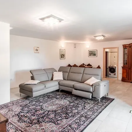 Вилла Hermes Art Dutovlje