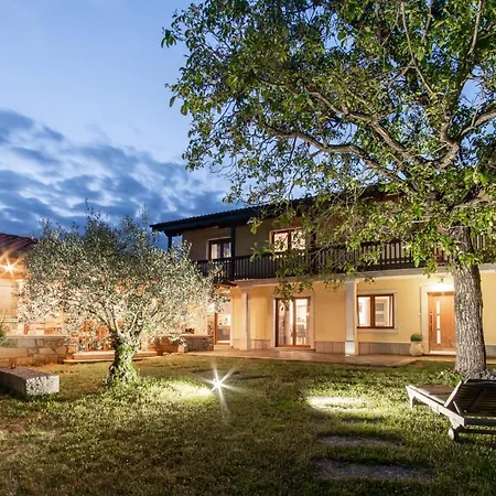 Villa Hermes Art Dutovlje