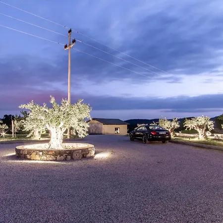 Hermes Art Вилла